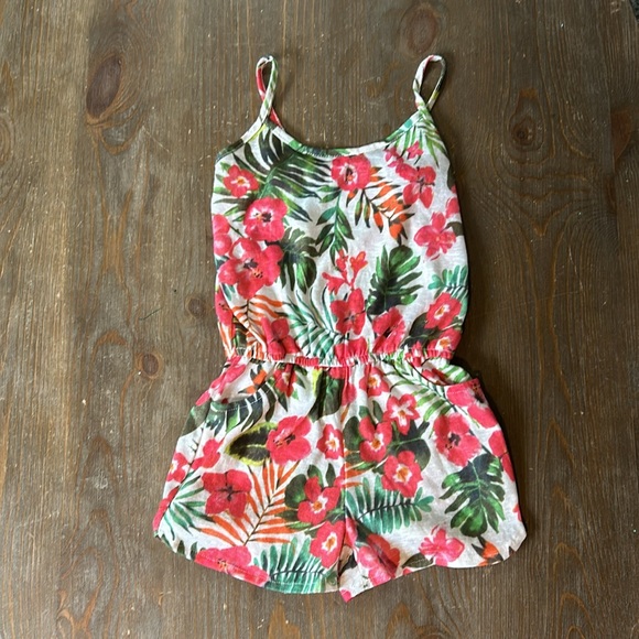 Toddler Floral Romper 🌺 - Picture 1 of 6